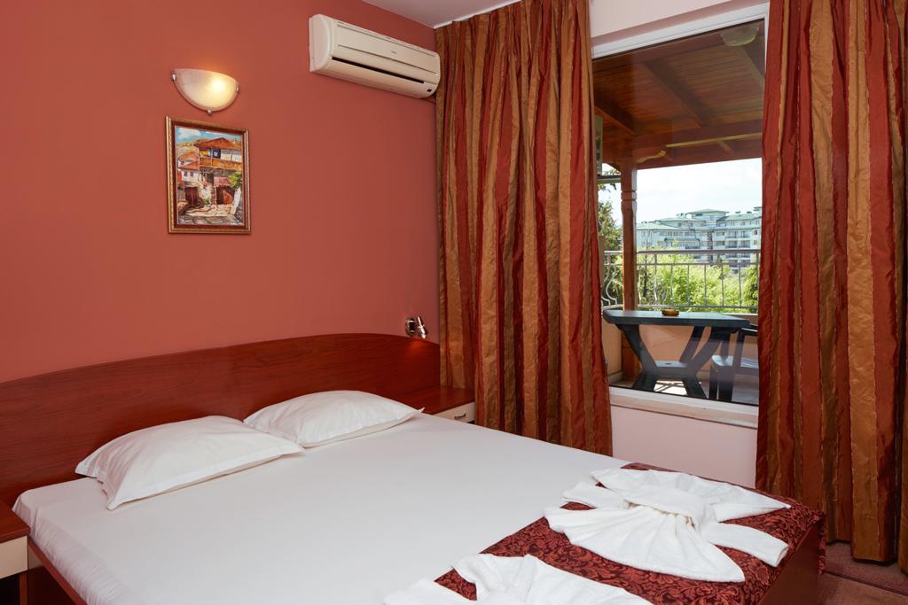 Guesthouse Kirov Ravda ภายนอก รูปภาพ