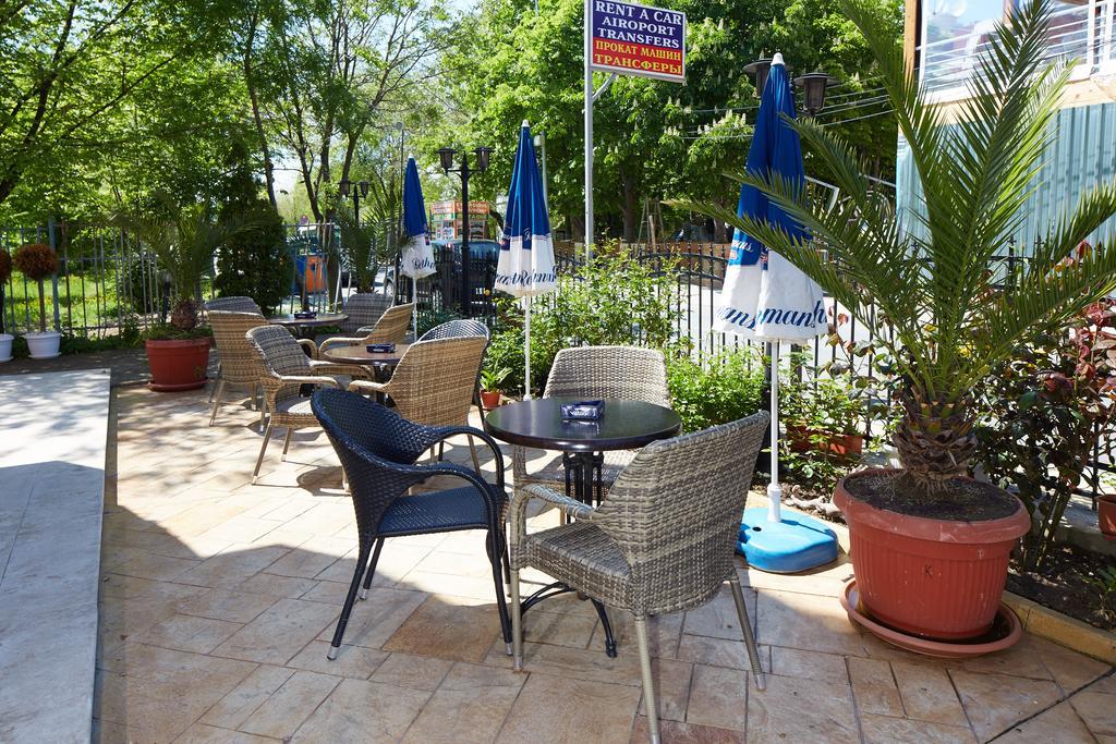 Guesthouse Kirov Ravda ภายนอก รูปภาพ